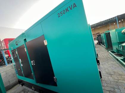 مولد كومينز (كمنز) 250 KVA جديد للبيع في الشارقة — الصورة 16