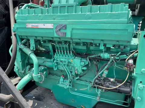 Cummins generator with Stamford alternator — engine detail — photo 3