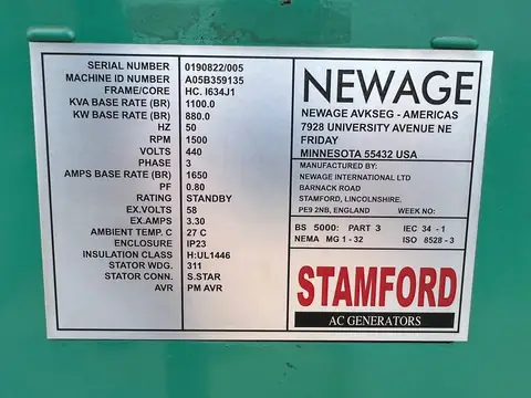 لوحة بيانات أصلية لألترناتور Stamford على مولد